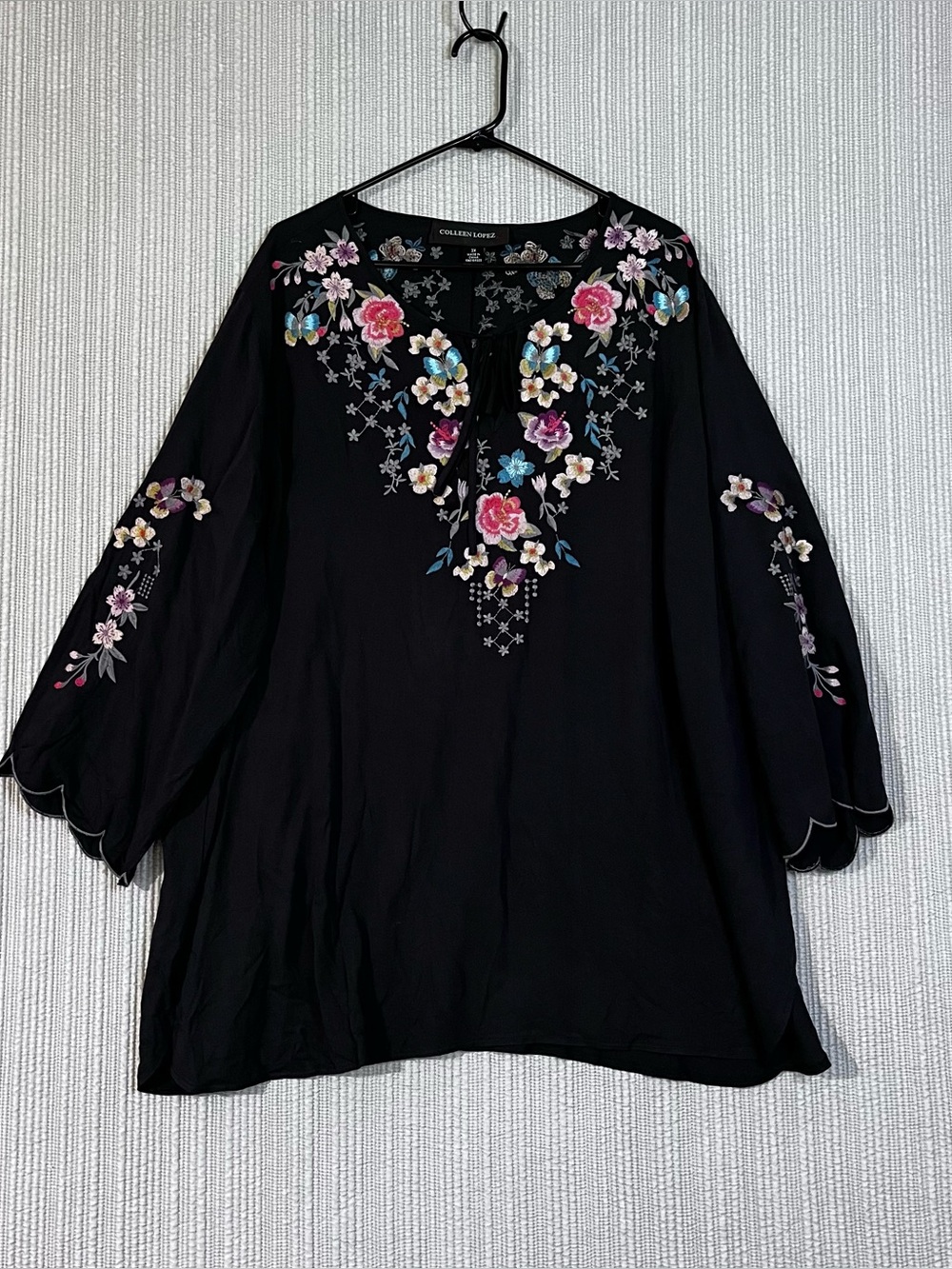 Colleen Lopez Black Embroidered Boho Tunic Top Floral and Butterfly Womens 3X